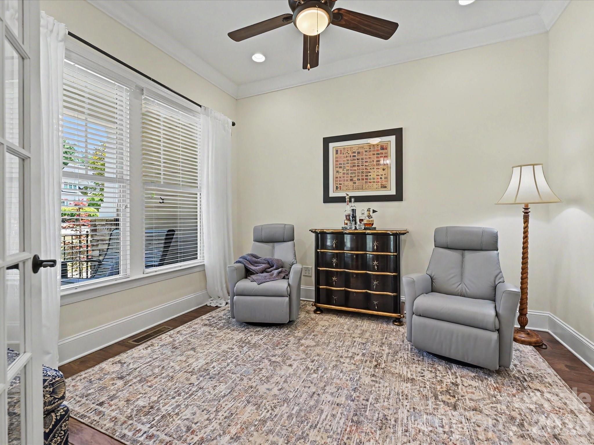 1044 Wessington Manor Lane