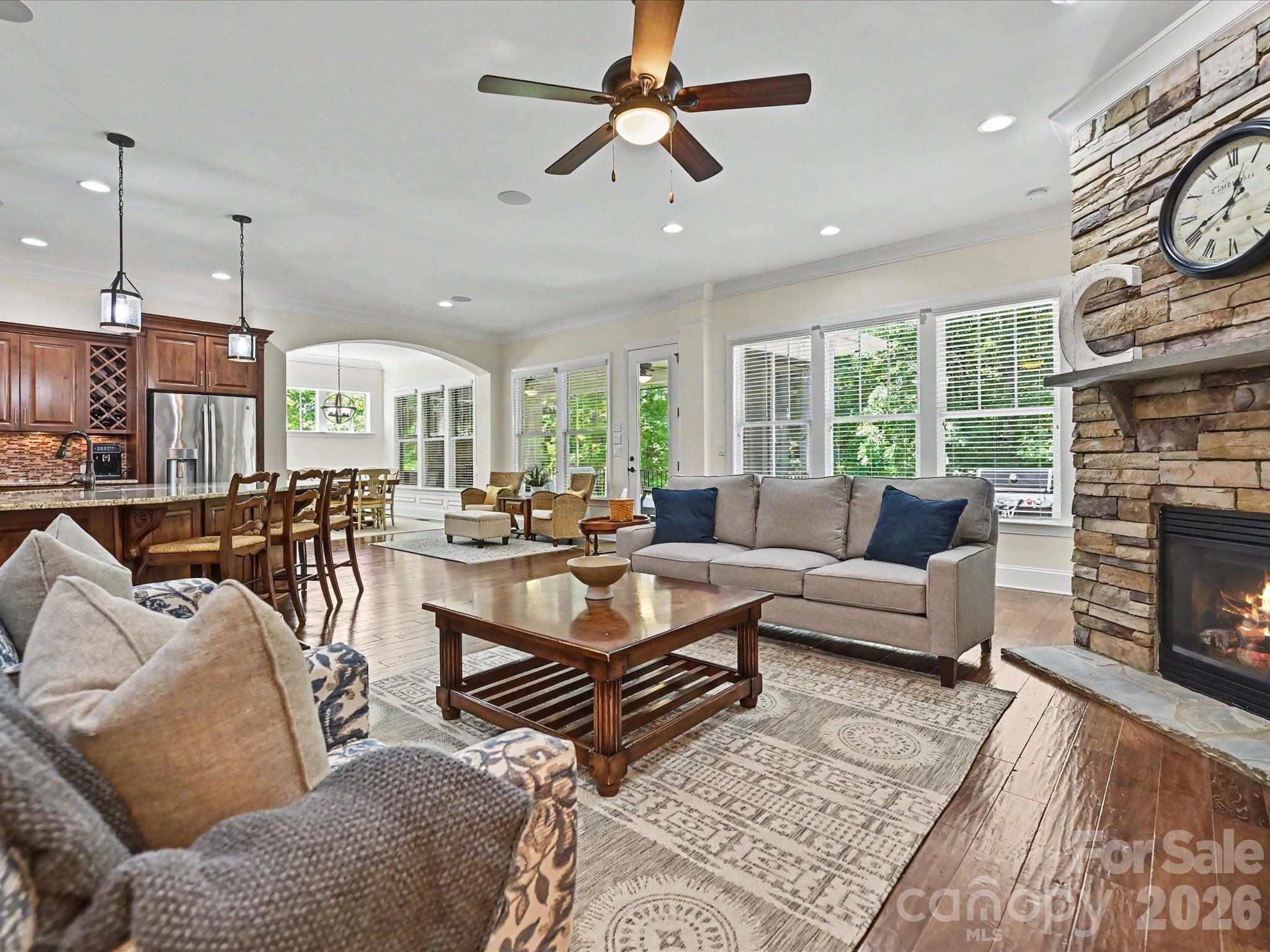 1044 Wessington Manor Lane