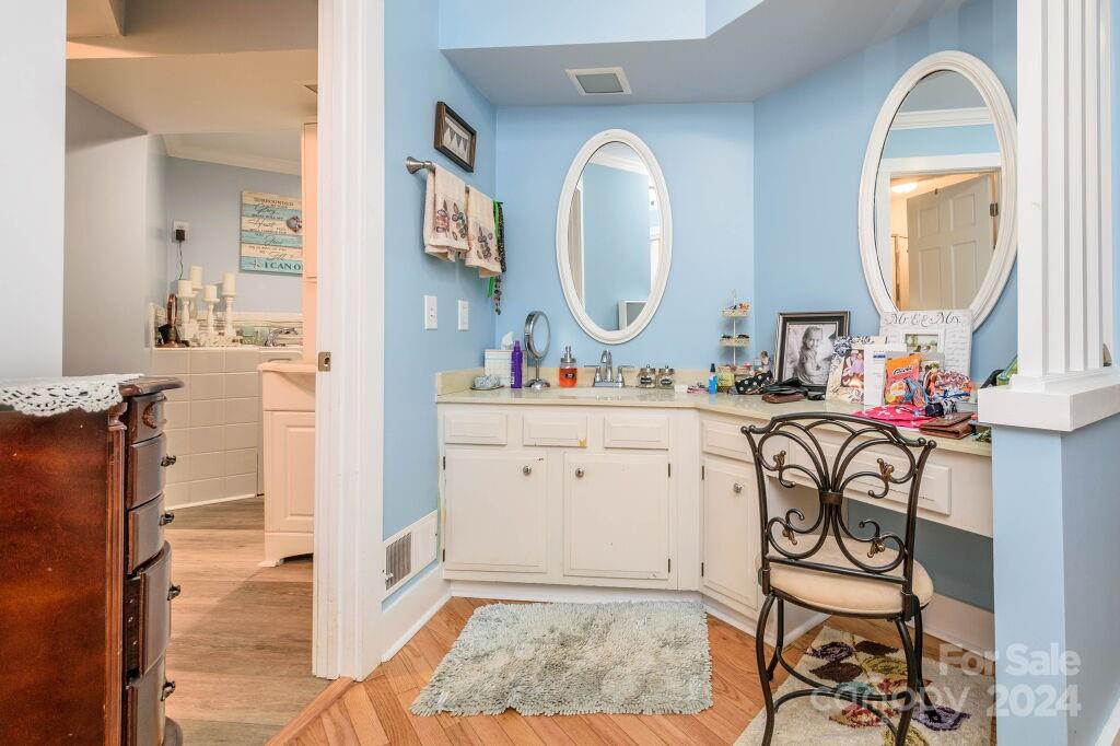 Hickory Hill - Residential