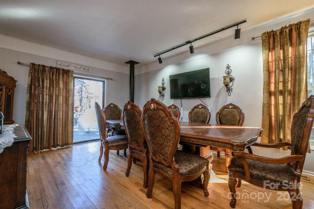 Hickory Hill - Residential