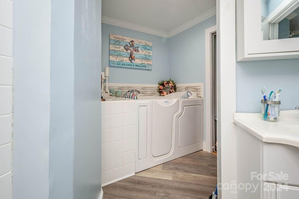 Hickory Hill - Residential