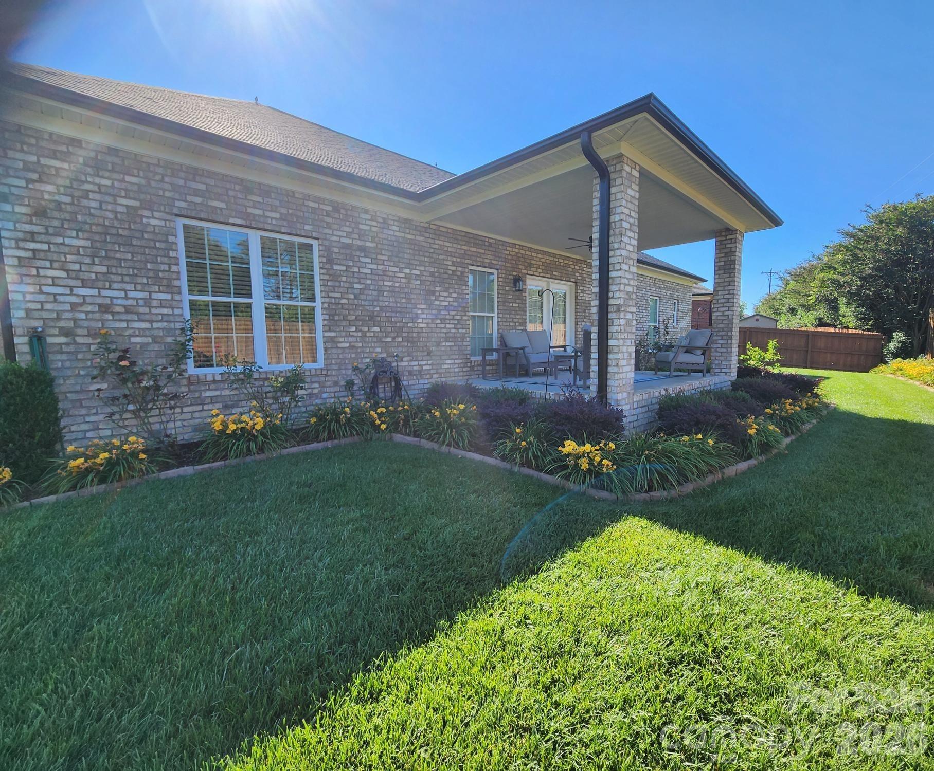 260 Lagoda Drive