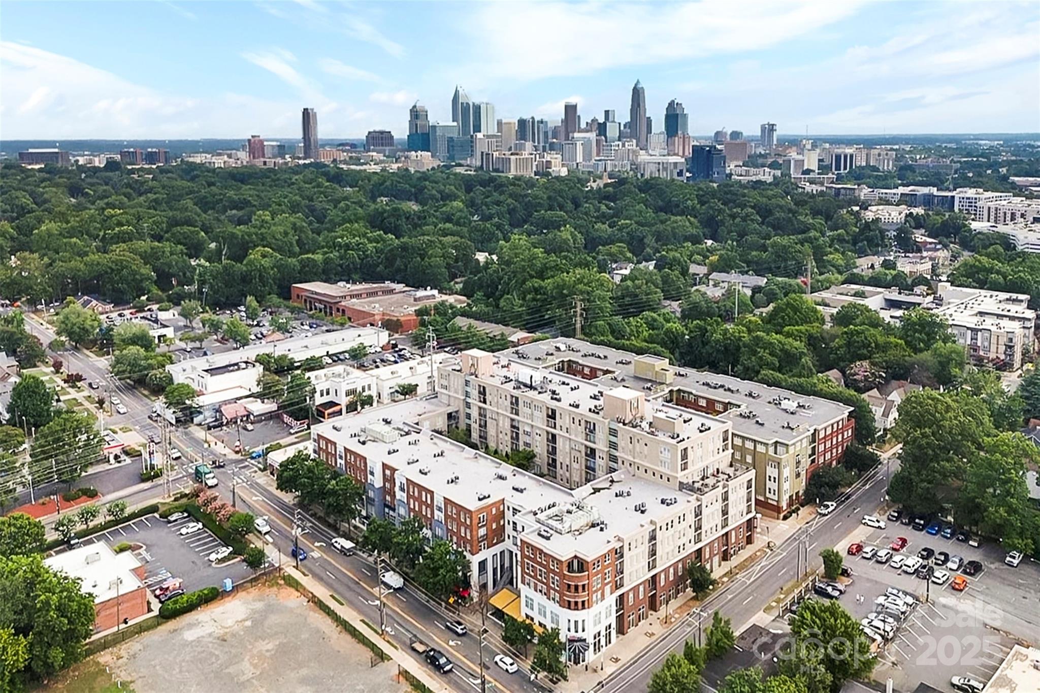 1315 E Boulevard Boulevard 204
