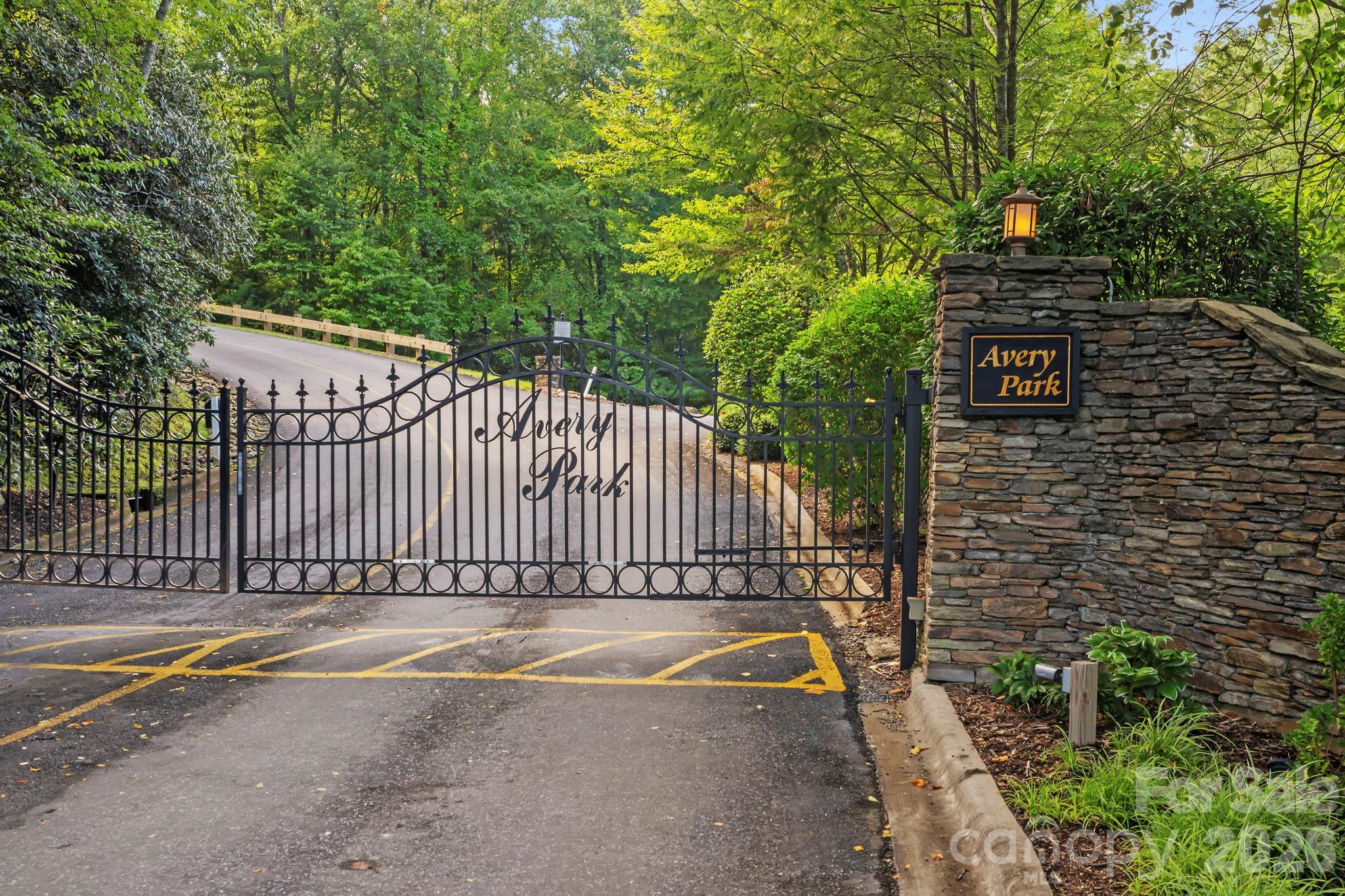 Avery Park - Residential