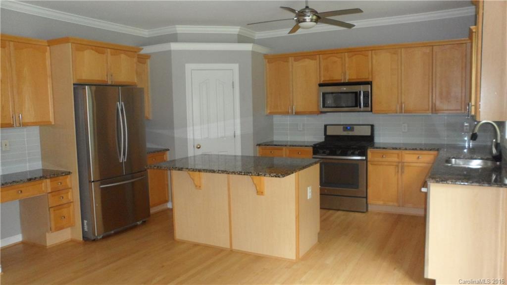 Carlyle - Residential Lease