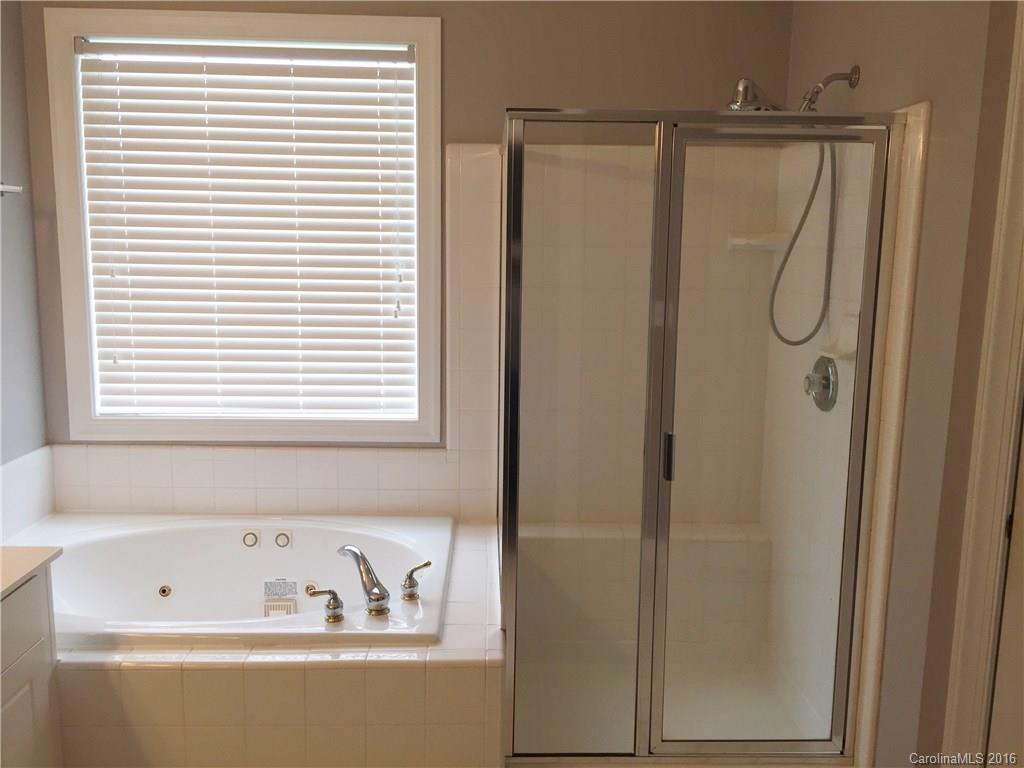 Carlyle - Residential Lease
