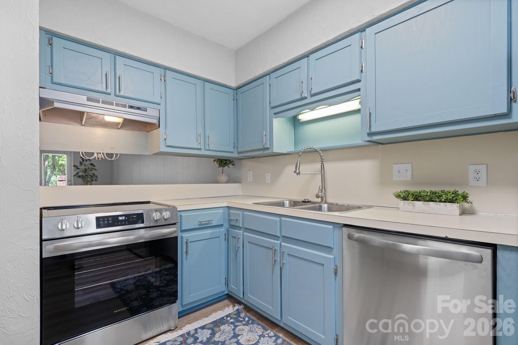 Hawksridge - Residential