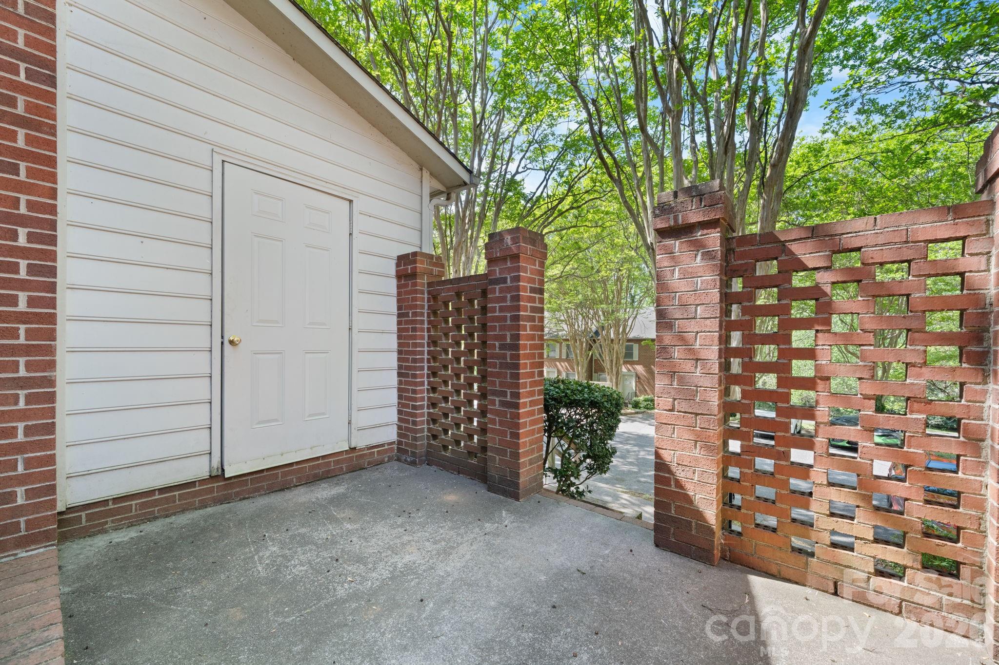 Hawksridge - Residential