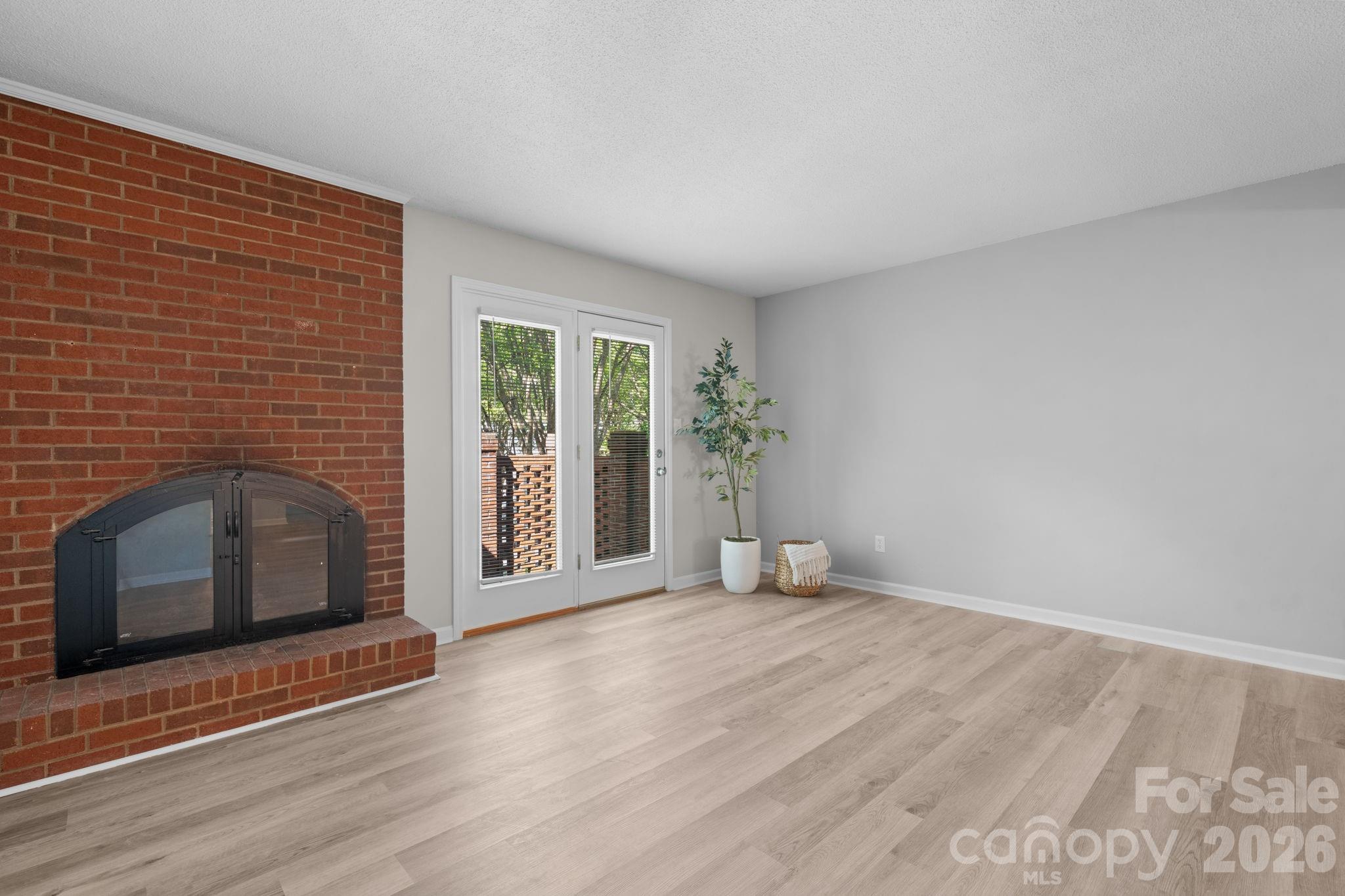Hawksridge - Residential