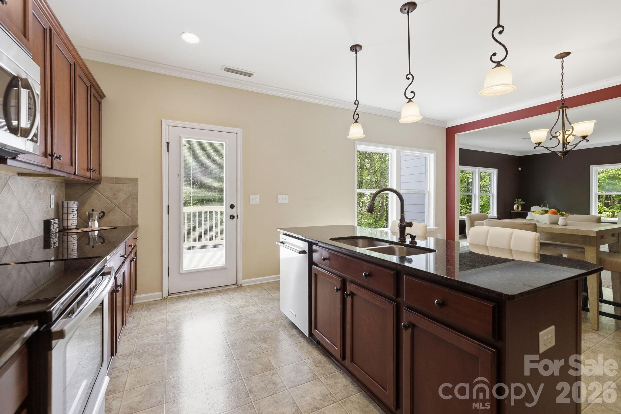 Houston Ridge - Residential