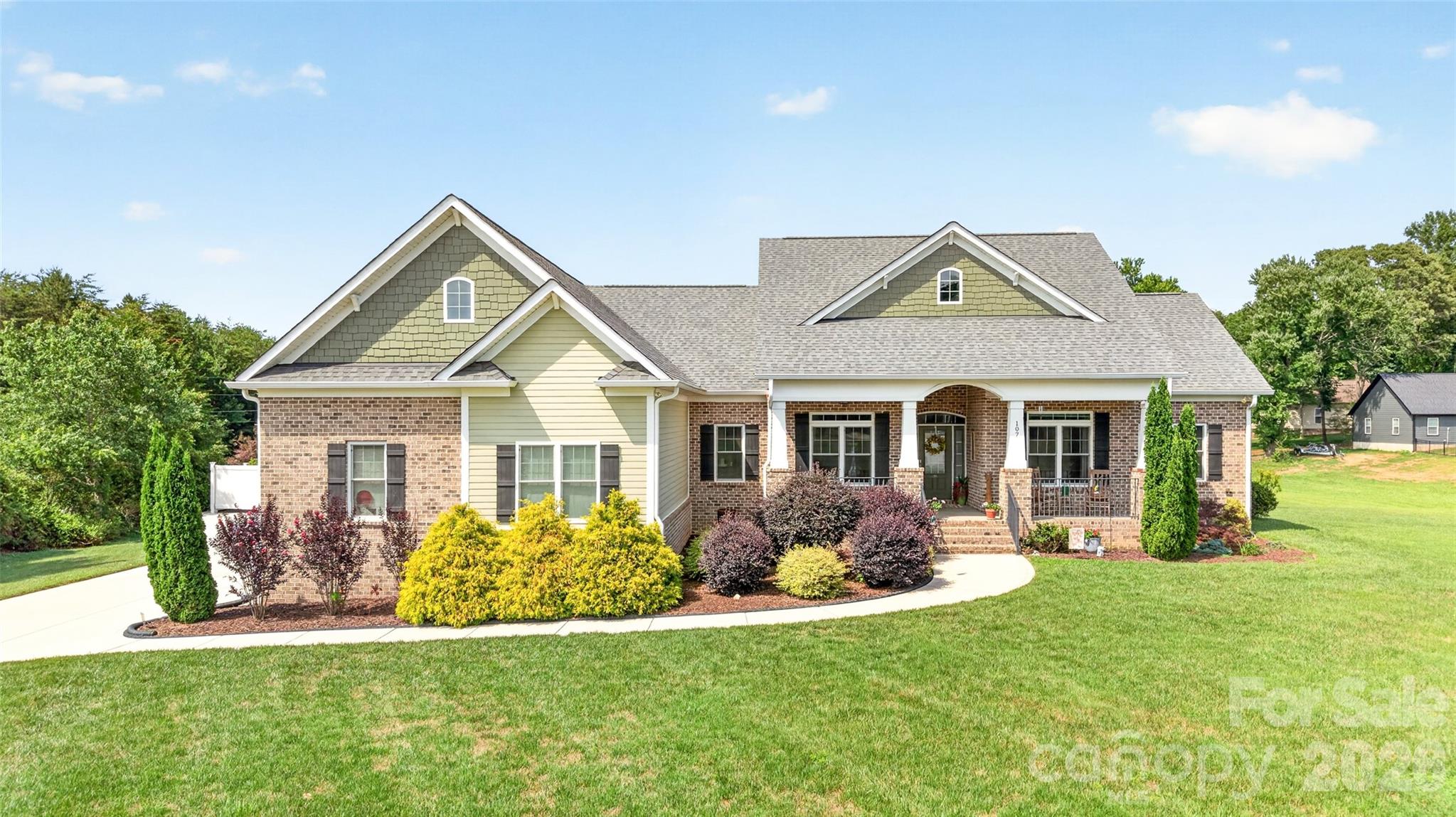 Photo 1 of 48 — 107 Buffalo Creek Drive, Statesville, NC 28677