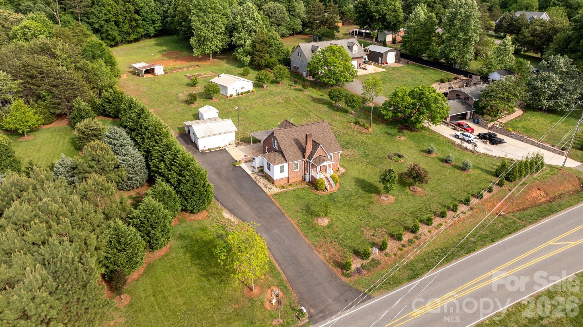 2582 Startown Road