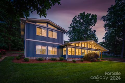 Single Family Residence in Richfield NC 920 Panther Point Road.jpg