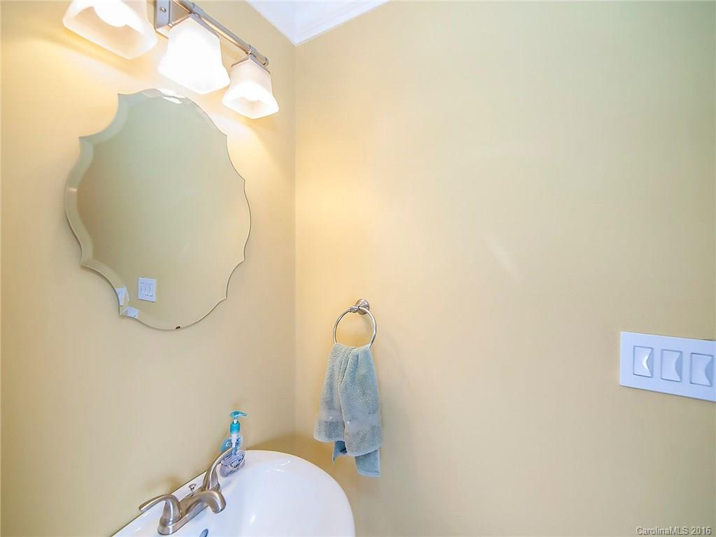 Tega Cay - Residential