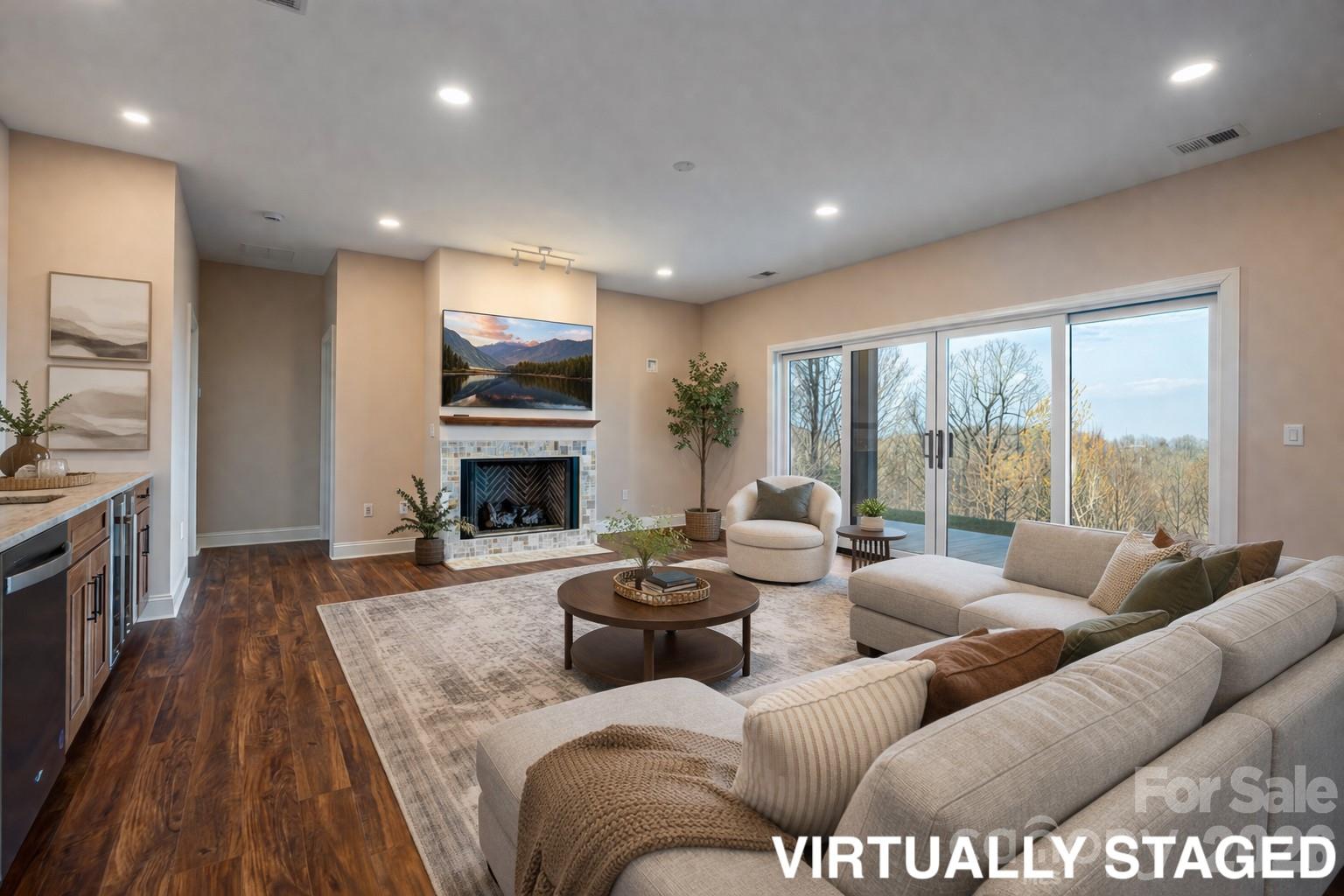 Cobblestone Village - Residential