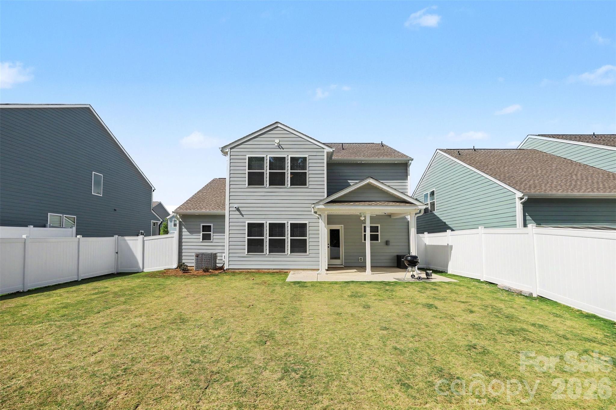 390 Gray Wolf Street