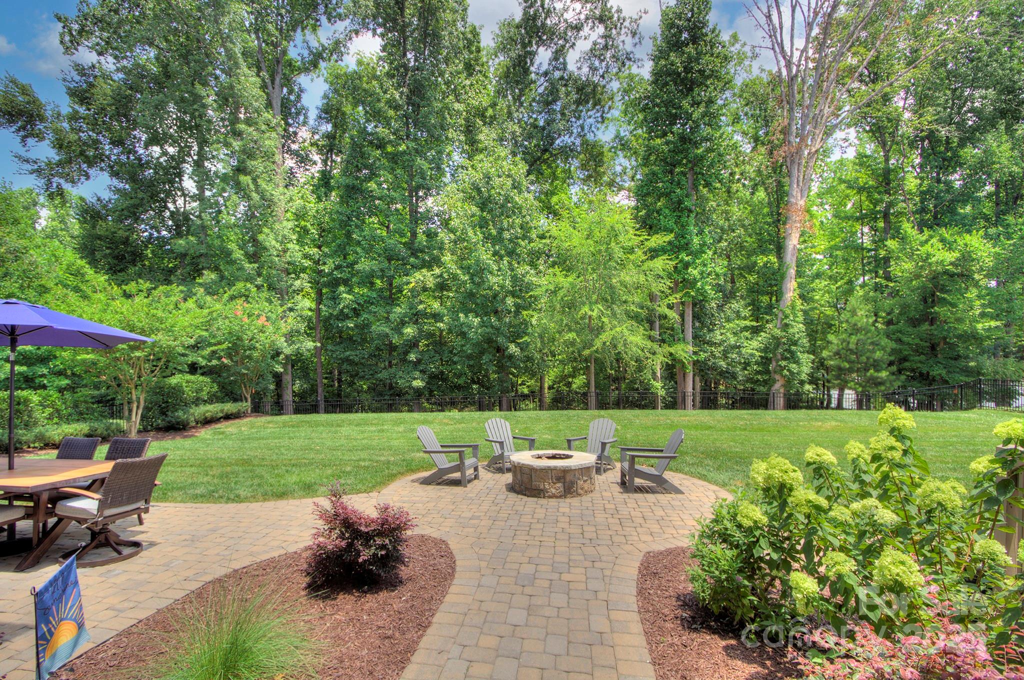 The Vineyards on Lake Wylie - Residential