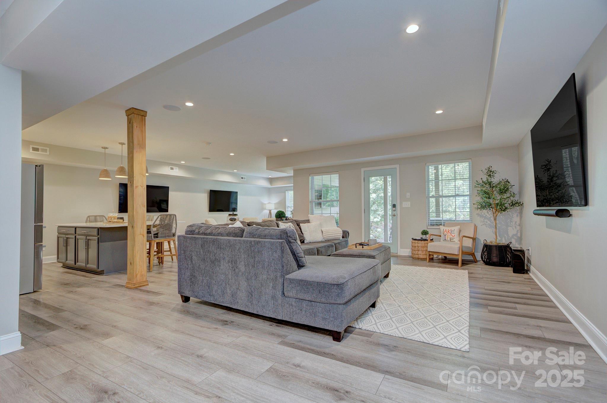 The Vineyards on Lake Wylie - Residential