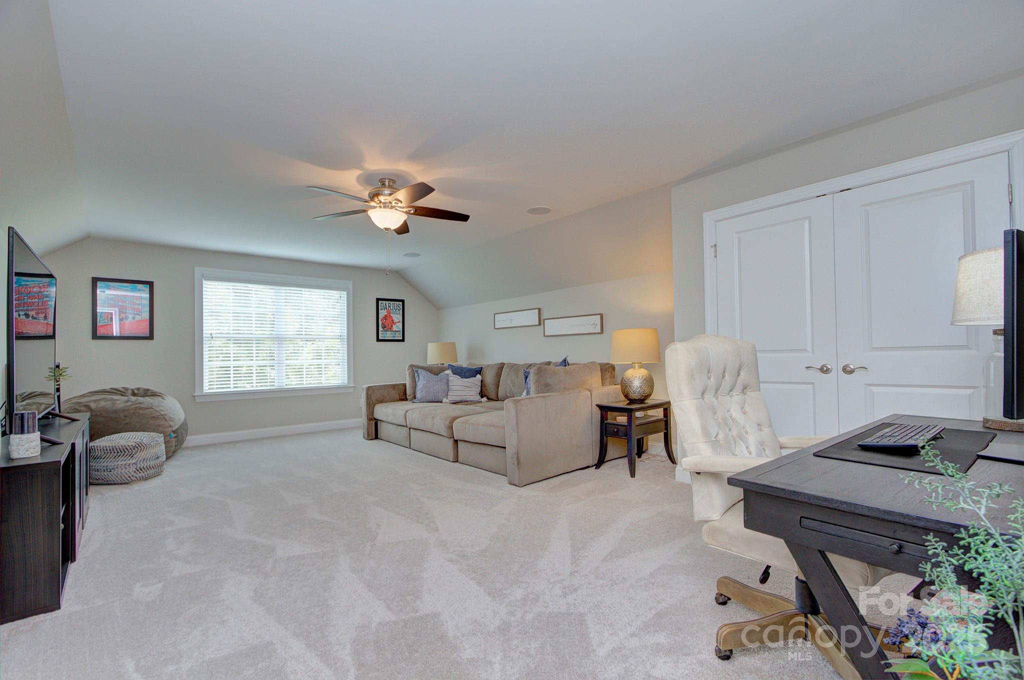 The Vineyards on Lake Wylie - Residential