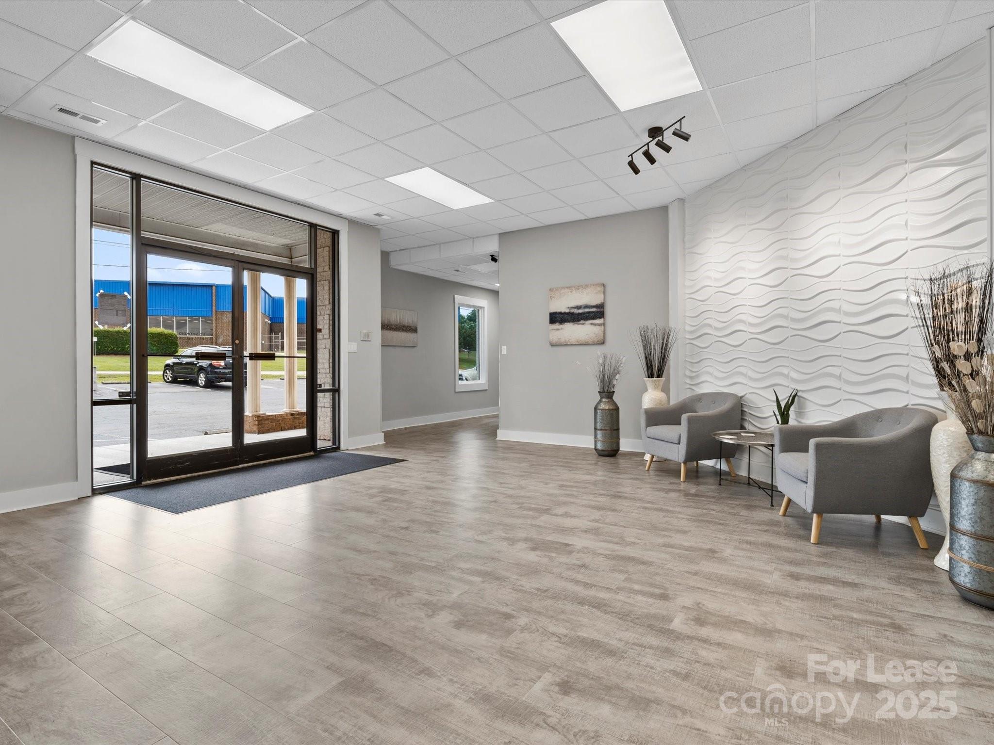 1121 Old Concord Road