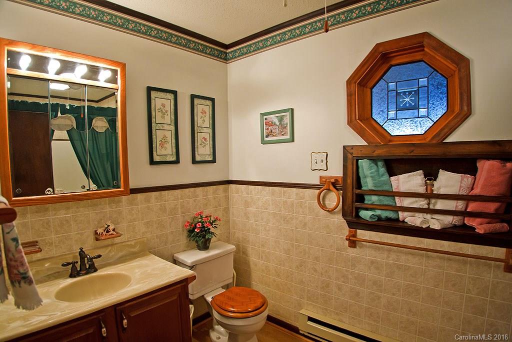 Emerald Shores - Residential