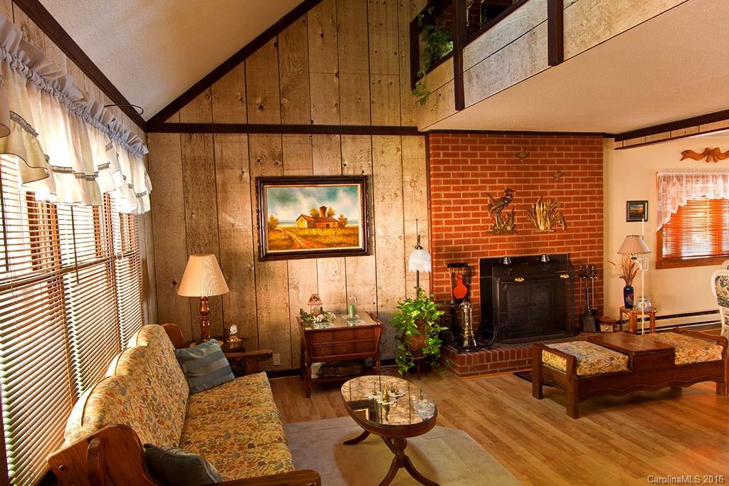 Emerald Shores - Residential