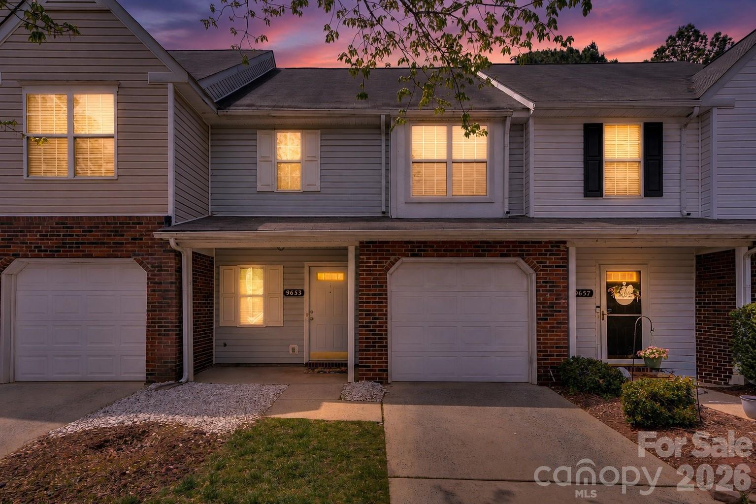 Hunter Downs - Residential