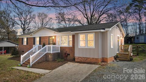 Photo of 1319 North Hills Drive, Monroe, NC 28110 (MLS # 4355748)