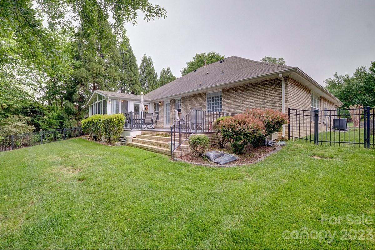 Palmetto West - Residential