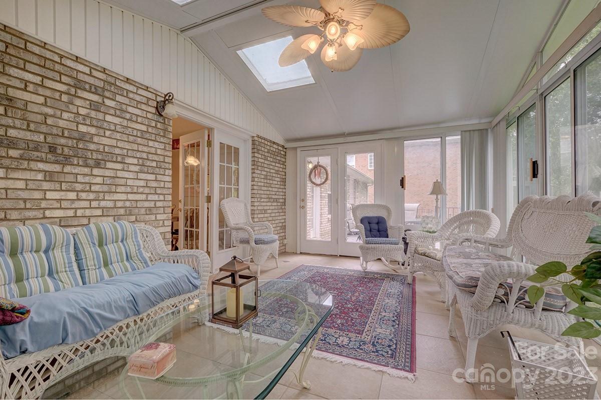 Palmetto West - Residential