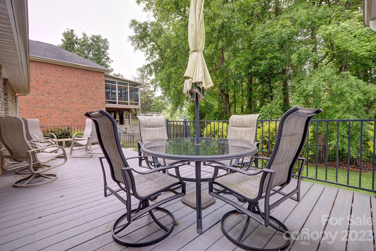 Palmetto West - Residential