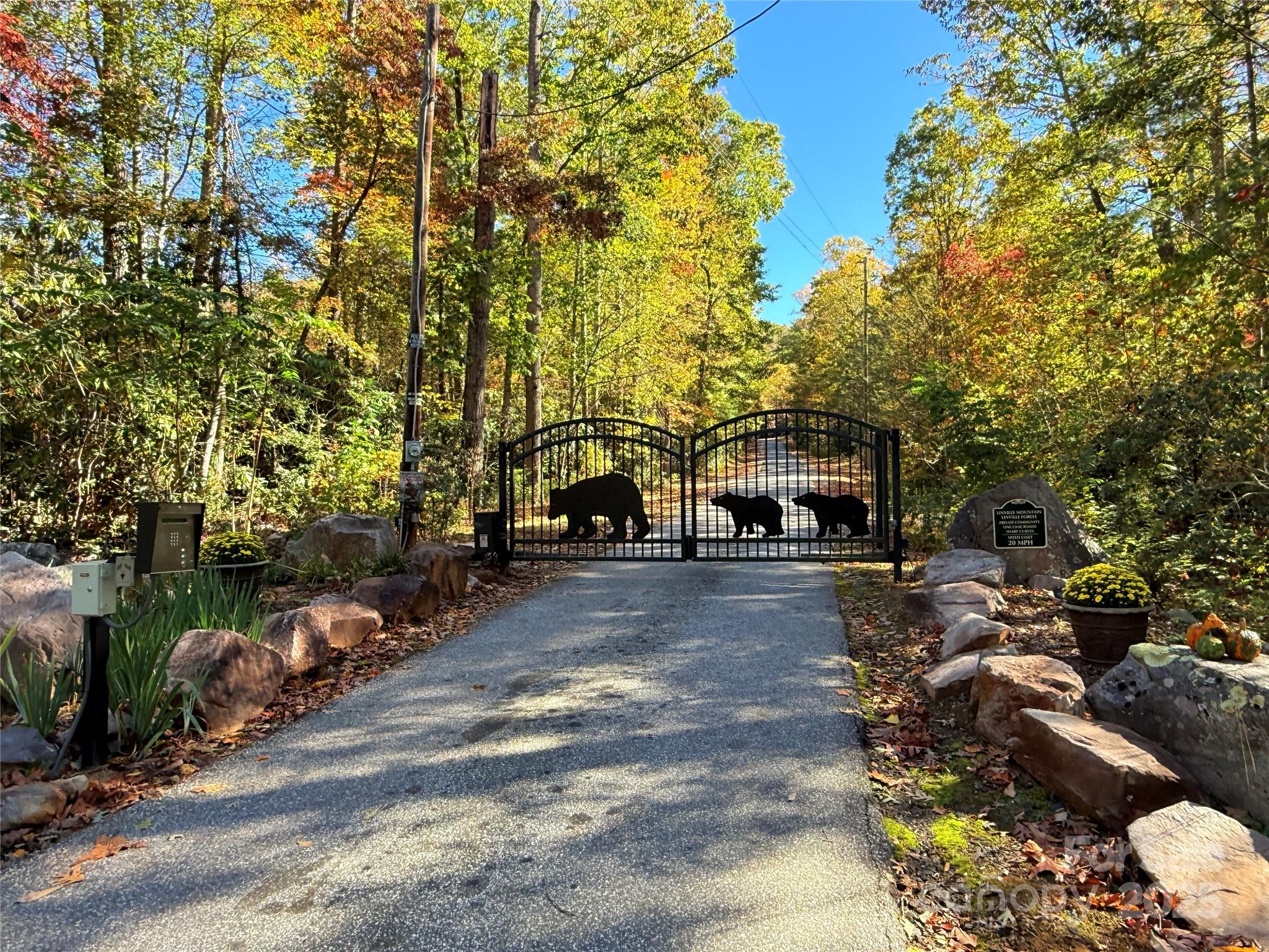 Linville Mountain Acres - Residential