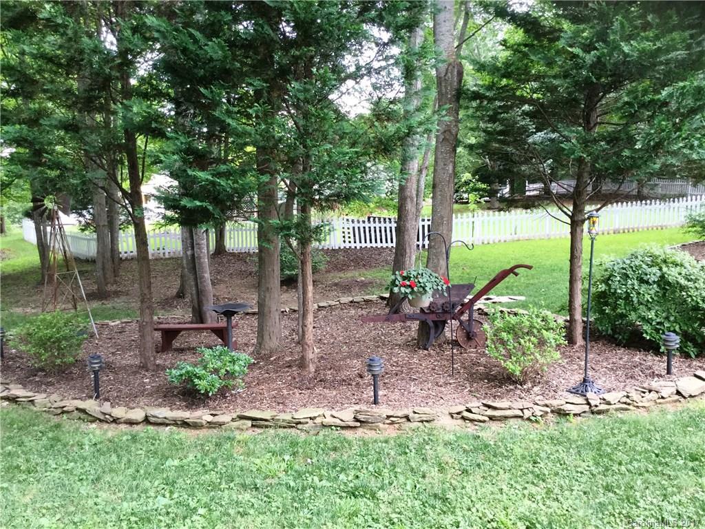 Golden Pond - Residential