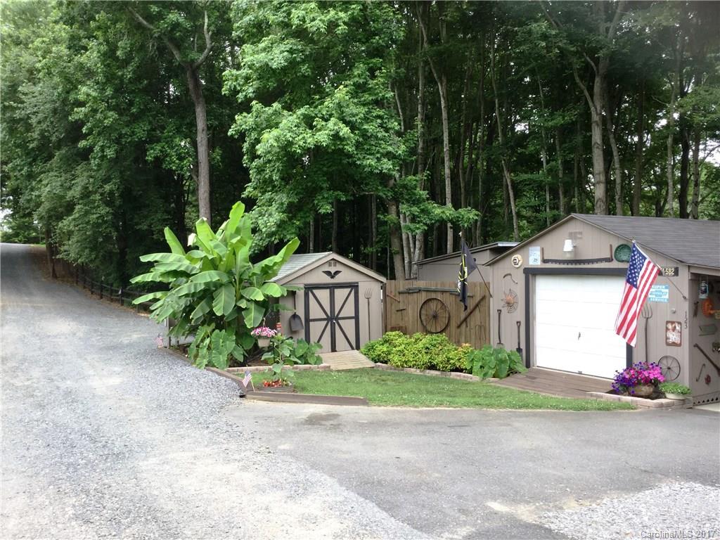 Golden Pond - Residential