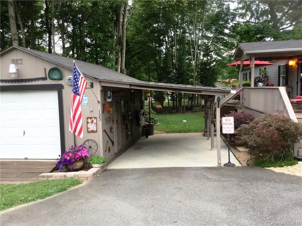 Golden Pond - Residential