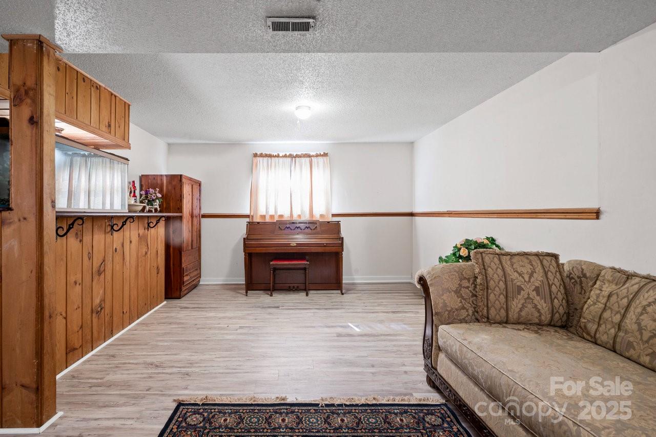 Idlewild South - Residential