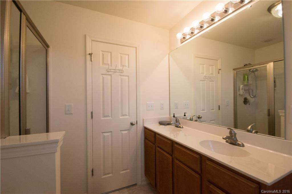 Jones Branch - Residential