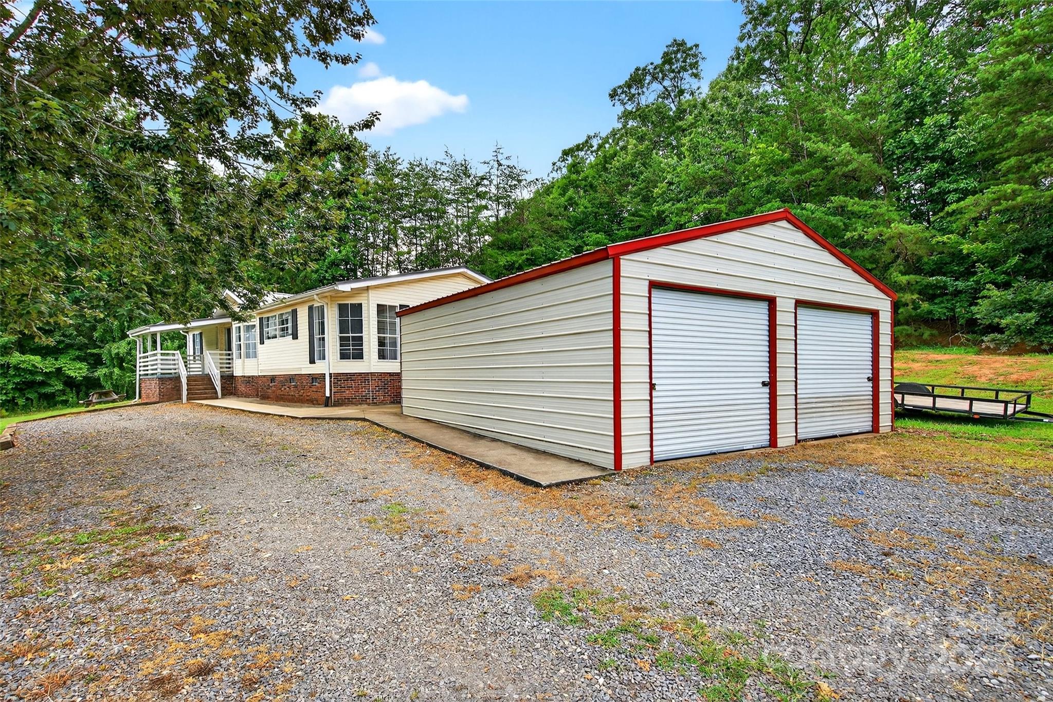 143 Diamond Cove