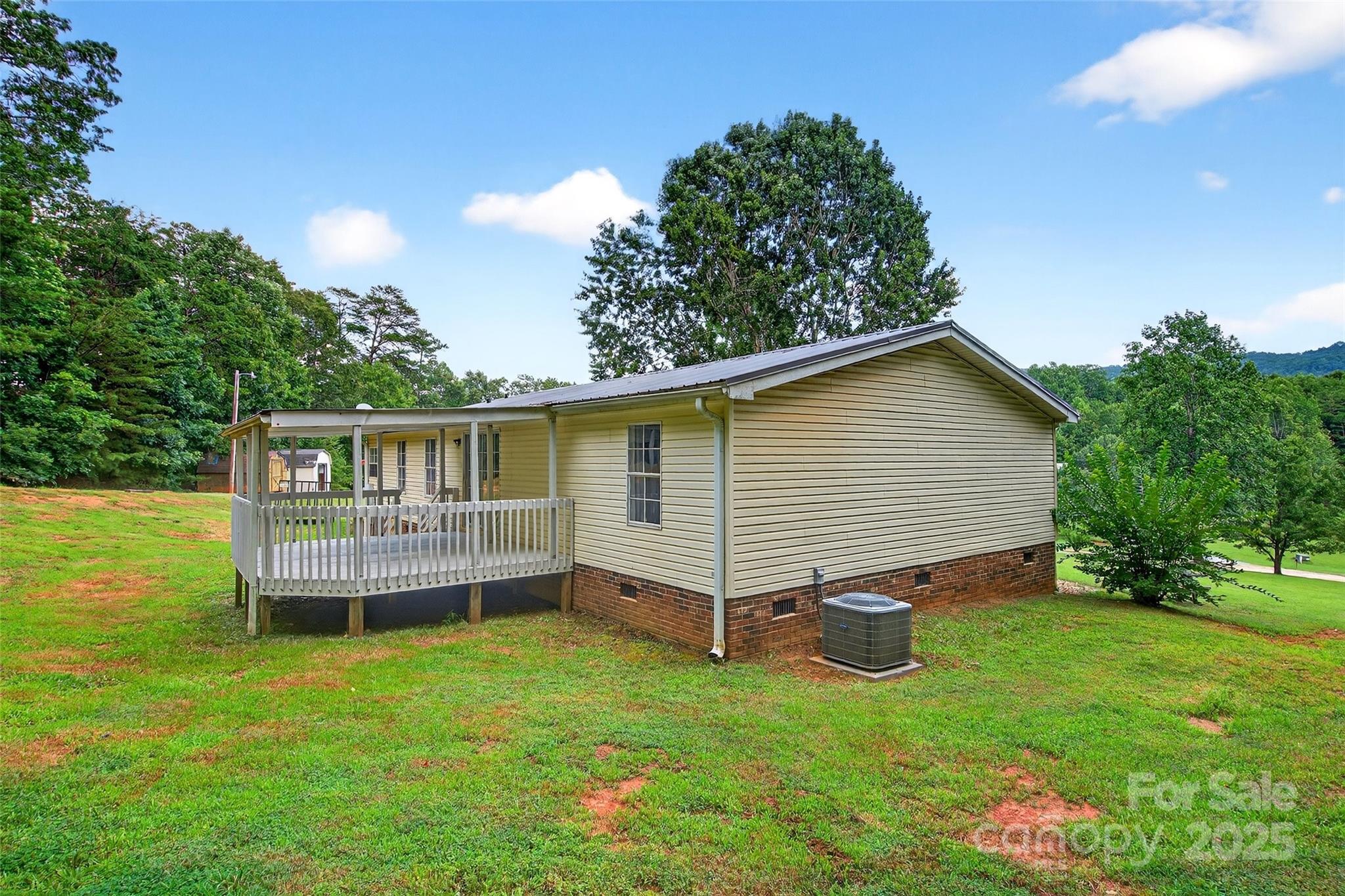 143 Diamond Cove