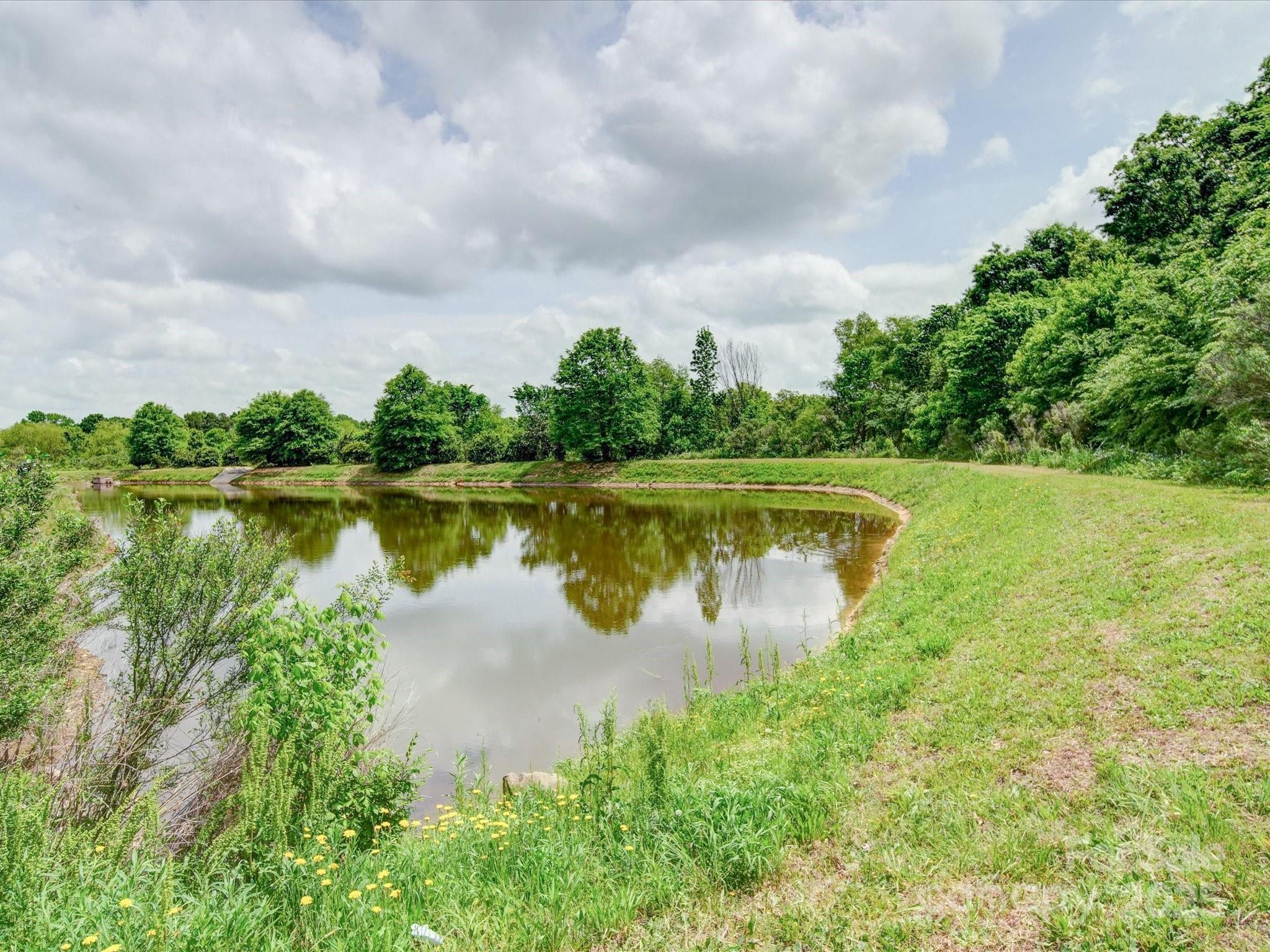 Fieldstone Farm - Residential