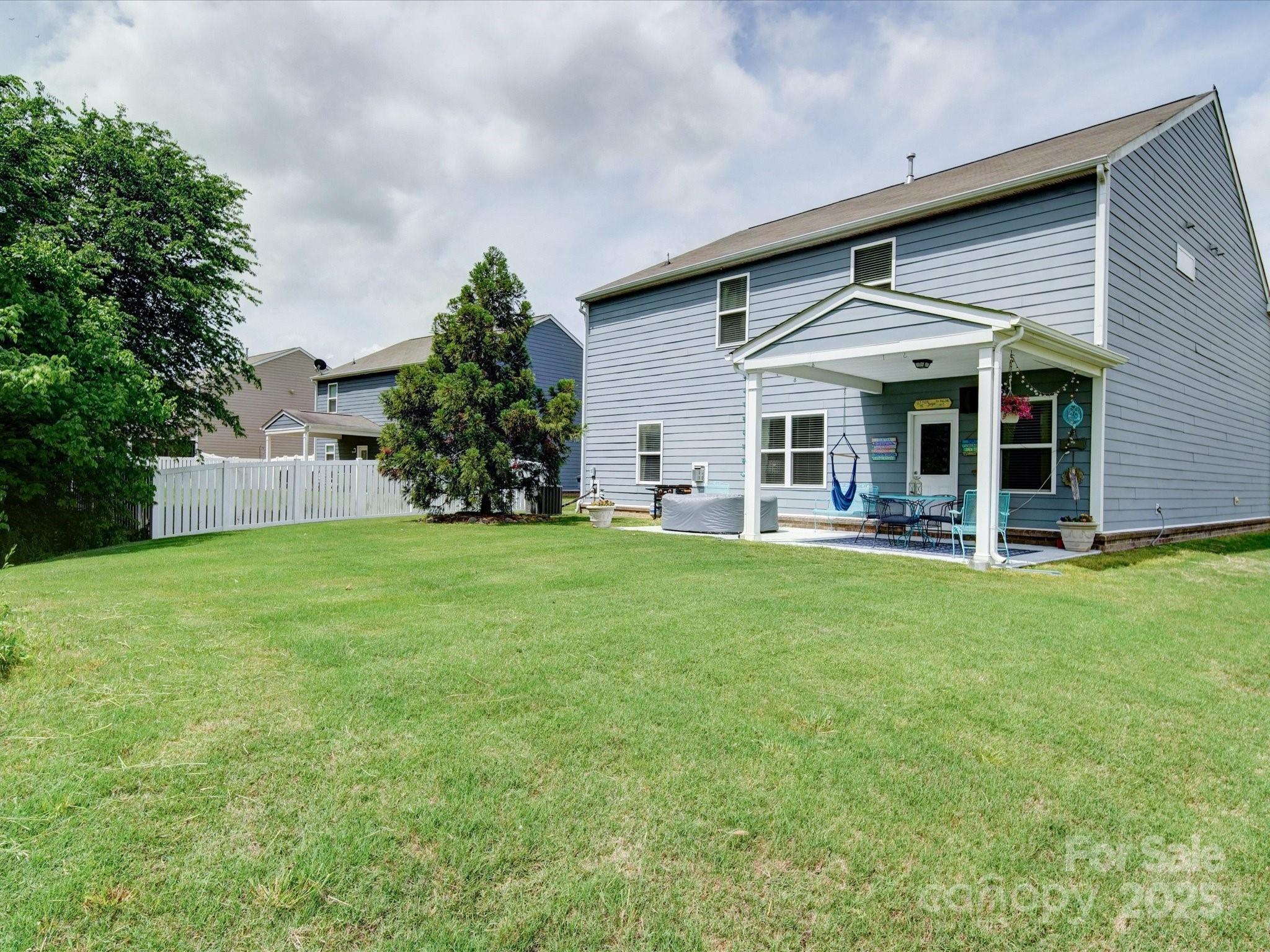 Fieldstone Farm - Residential