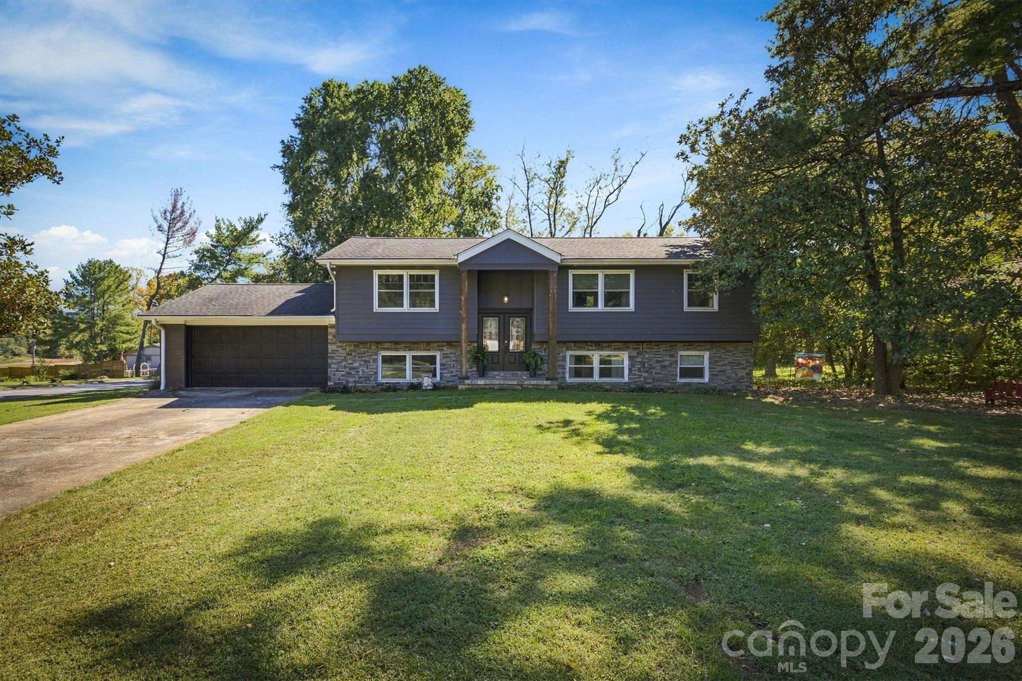 108 Inglewood Drive