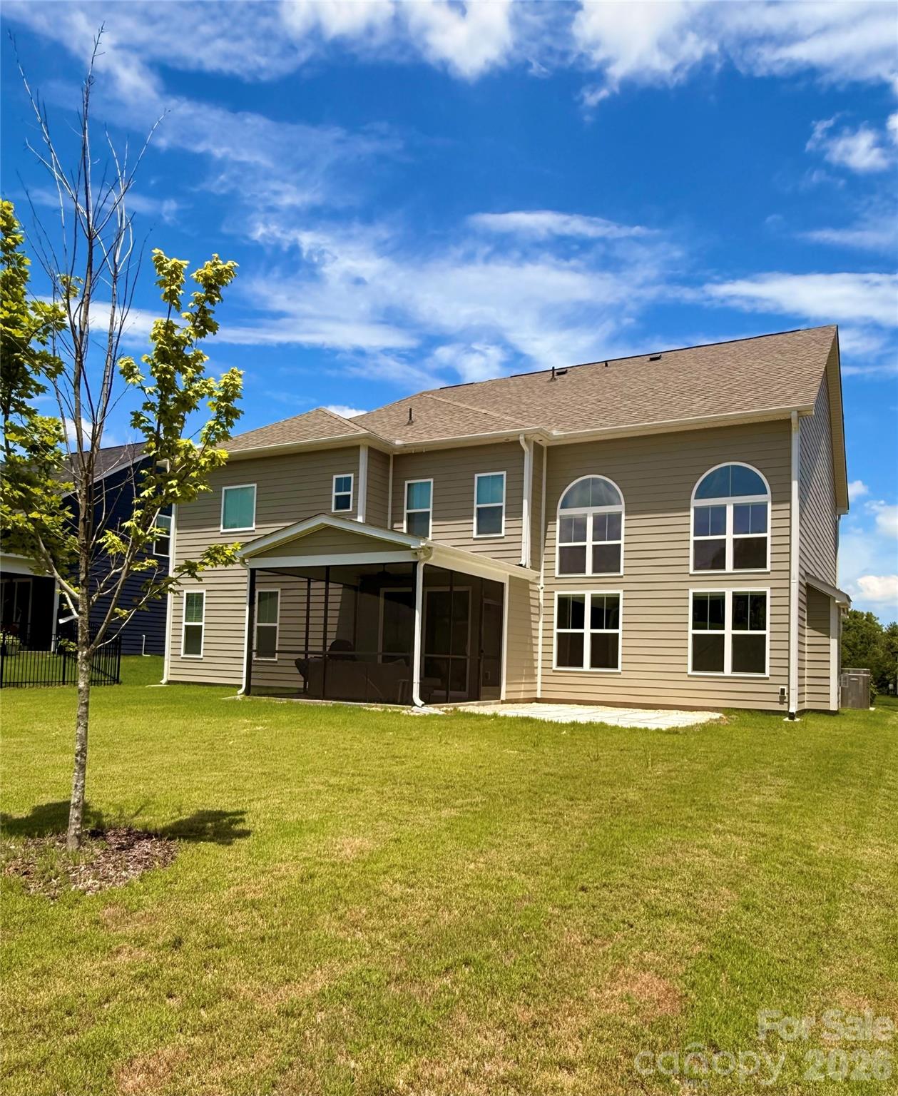 444 Lucky Drive NW