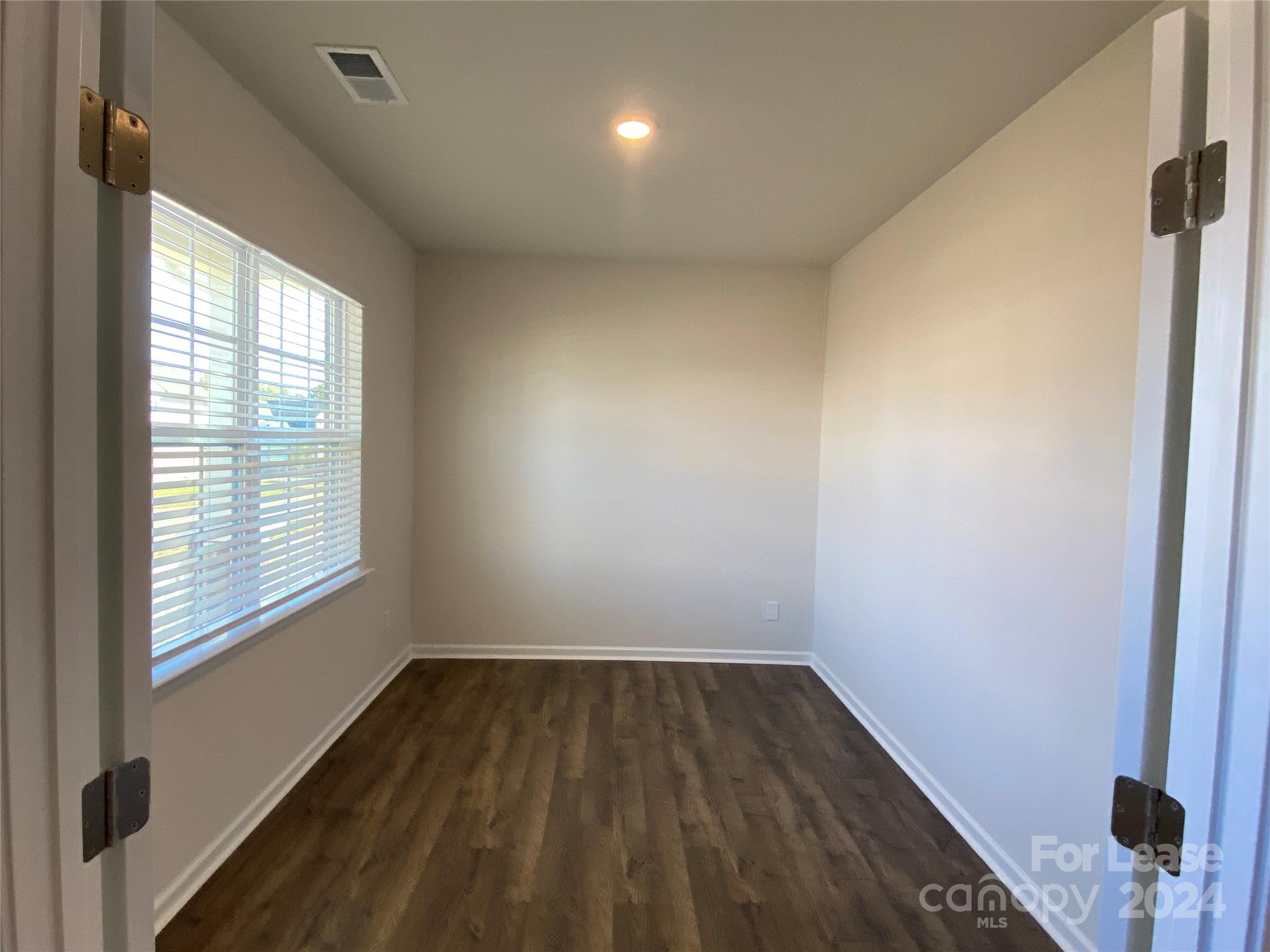 Secrest Commons - Residential Lease