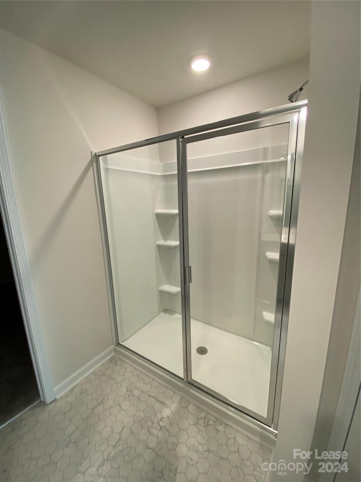 Secrest Commons - Residential Lease