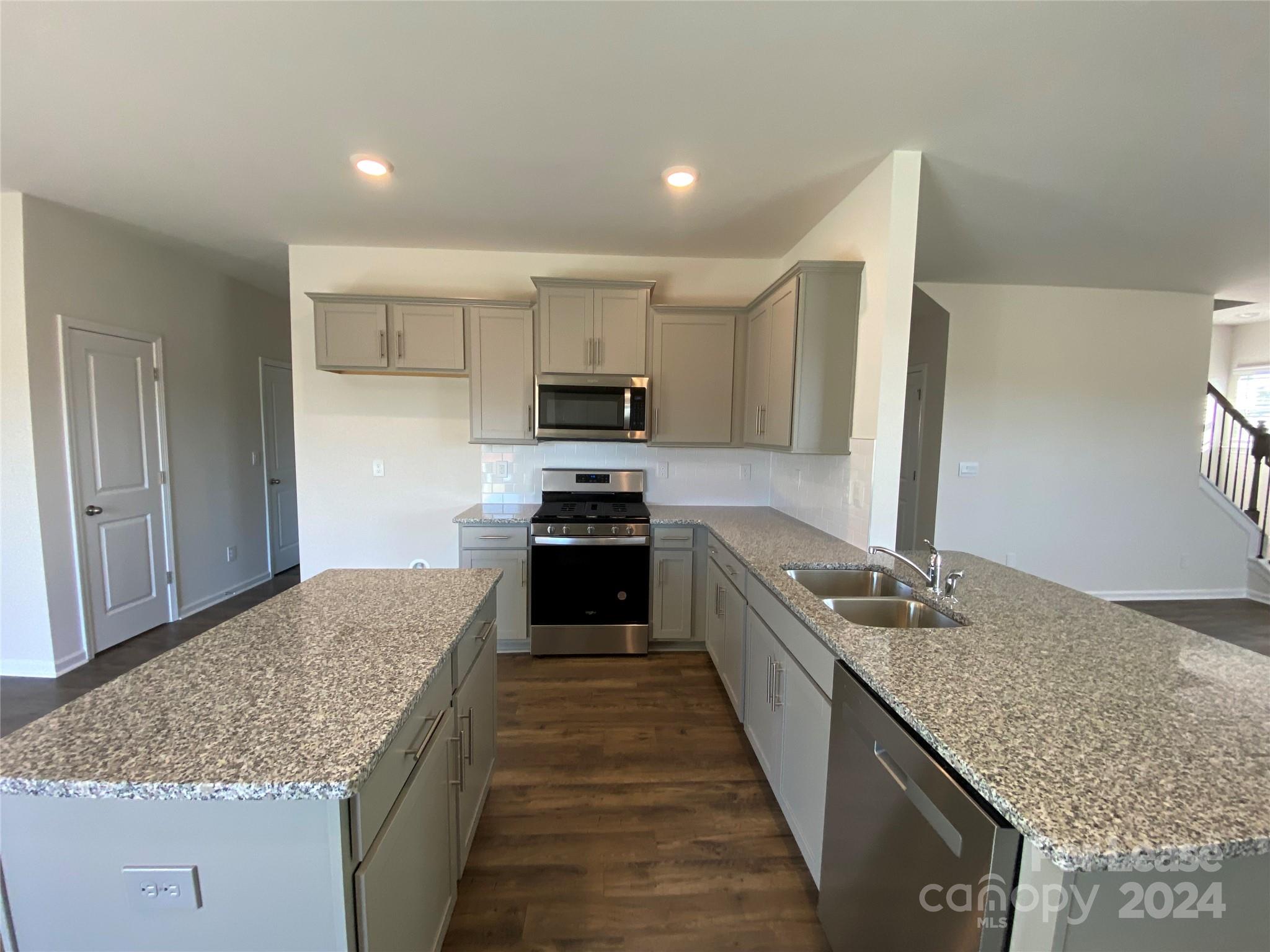 Secrest Commons - Residential Lease