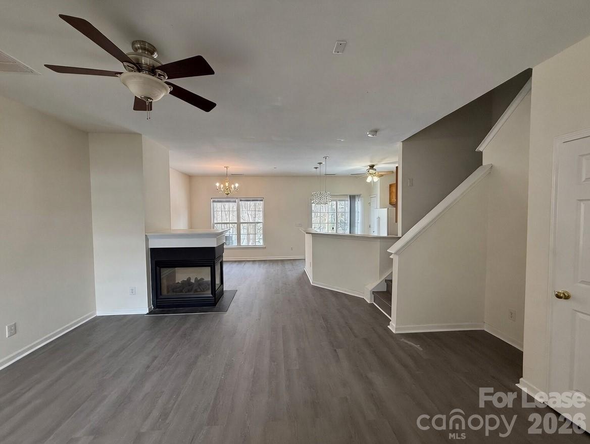 8444 Carolina Lily Lane