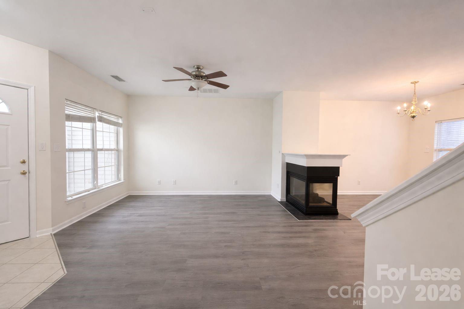 8444 Carolina Lily Lane