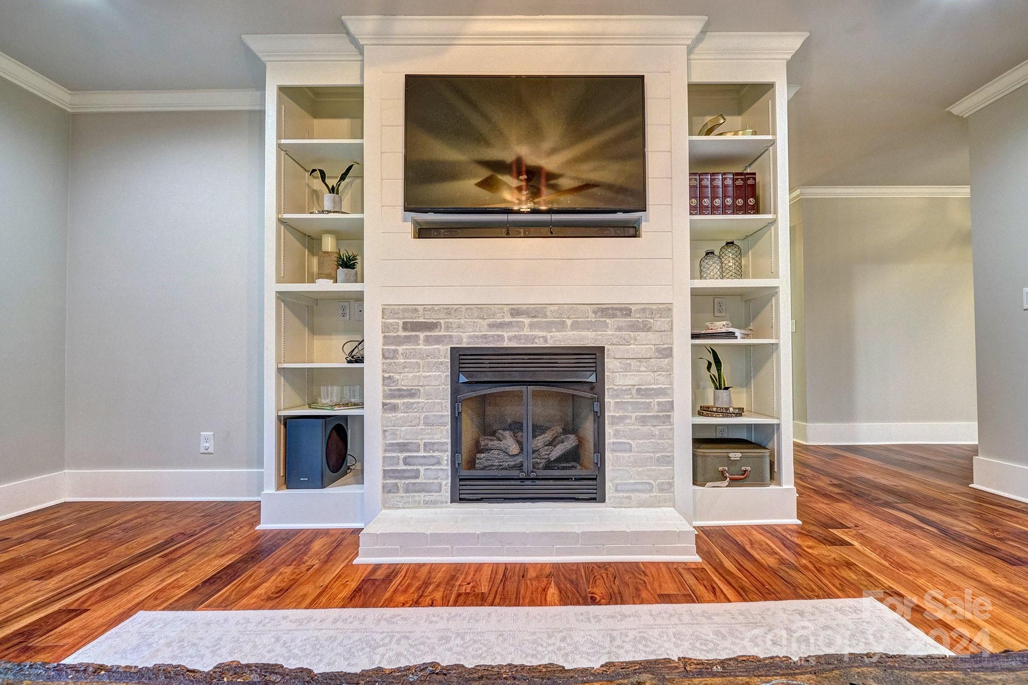 River Hills - Residential