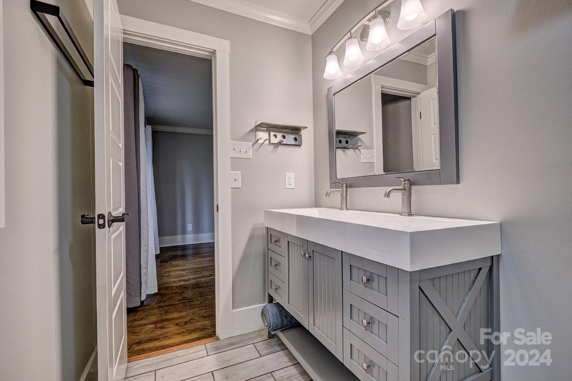 River Hills - Residential